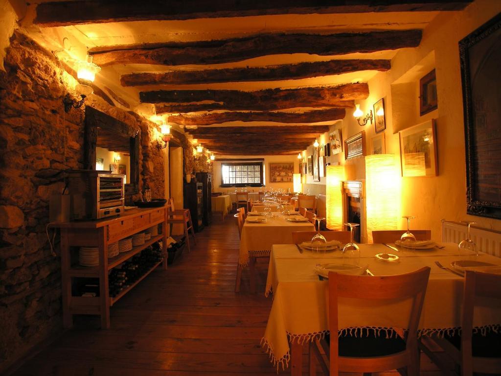 Tardajos La Posada Del Pintor المظهر الخارجي الصورة